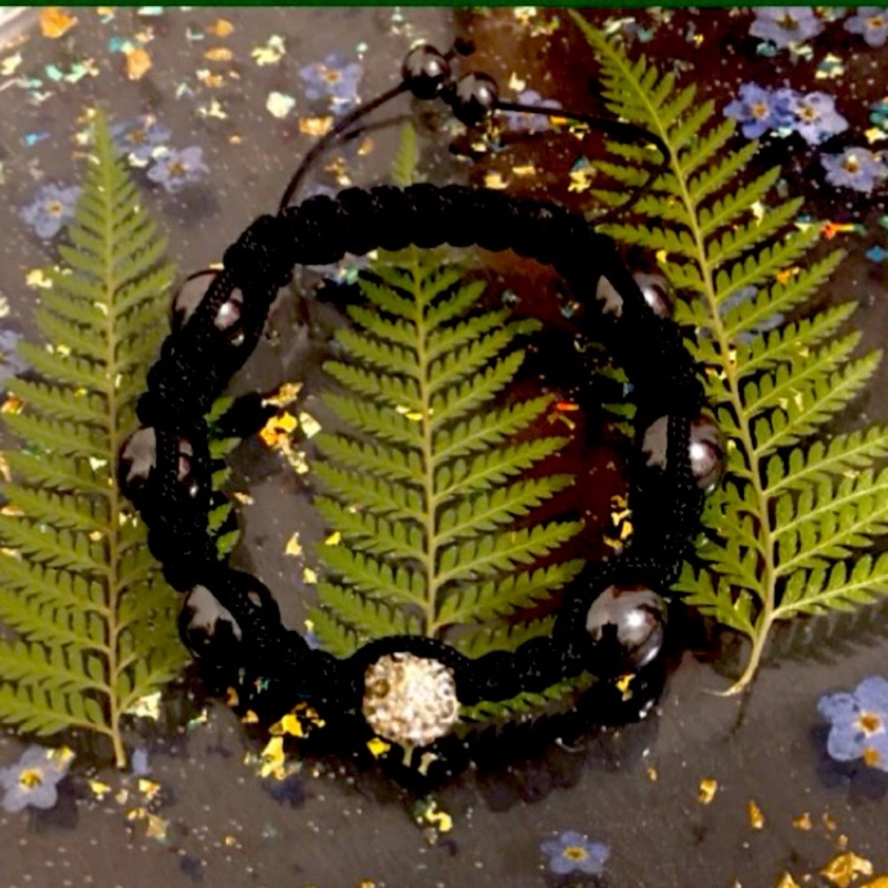 Adjustable woven bracelet